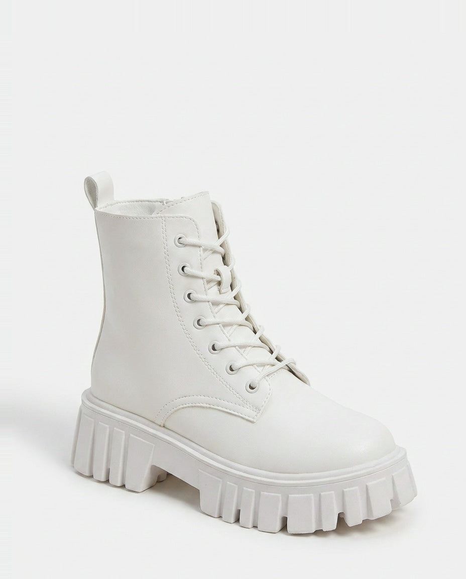 Briseis Montclar | Chunky Platform Lace-Up Ankle Boots