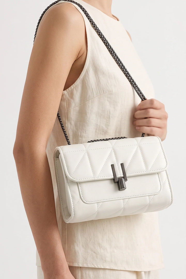 Flore Valpré | Women&