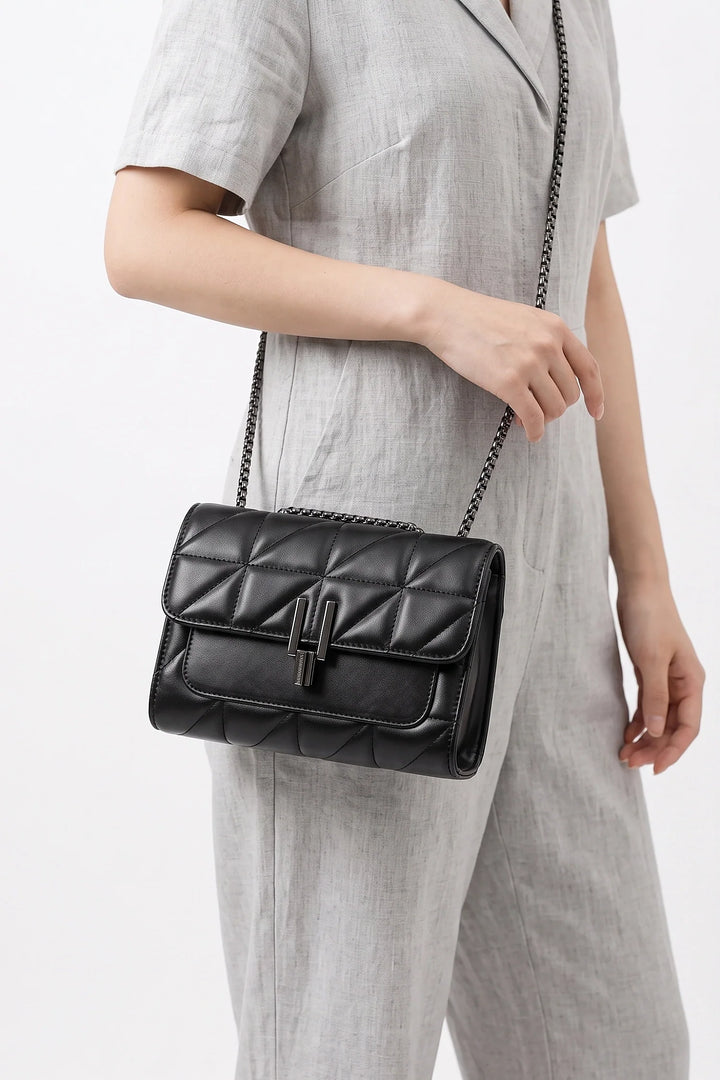 Flore Valpré | Women&