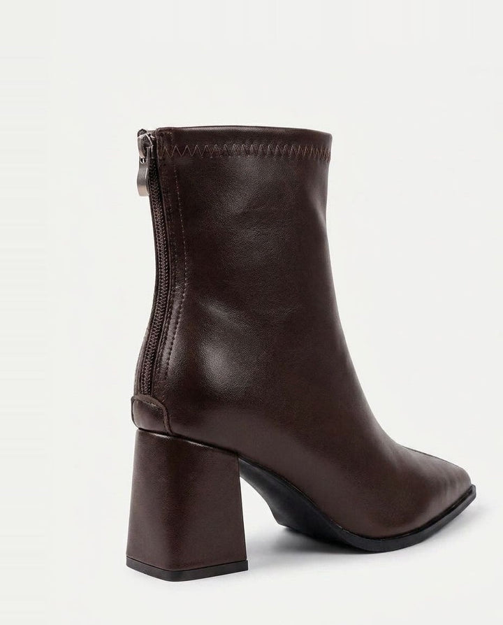 Roxane Bayonne | Pointed Toe Block Heel Ankle Boots