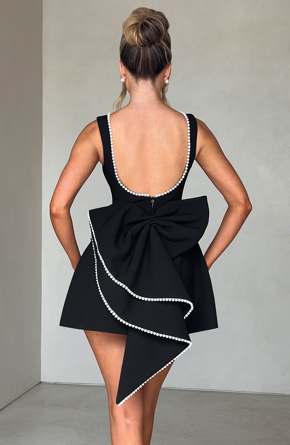 Ilona Vernay | Pearl Trim Bow A-Line Homecoming Dress