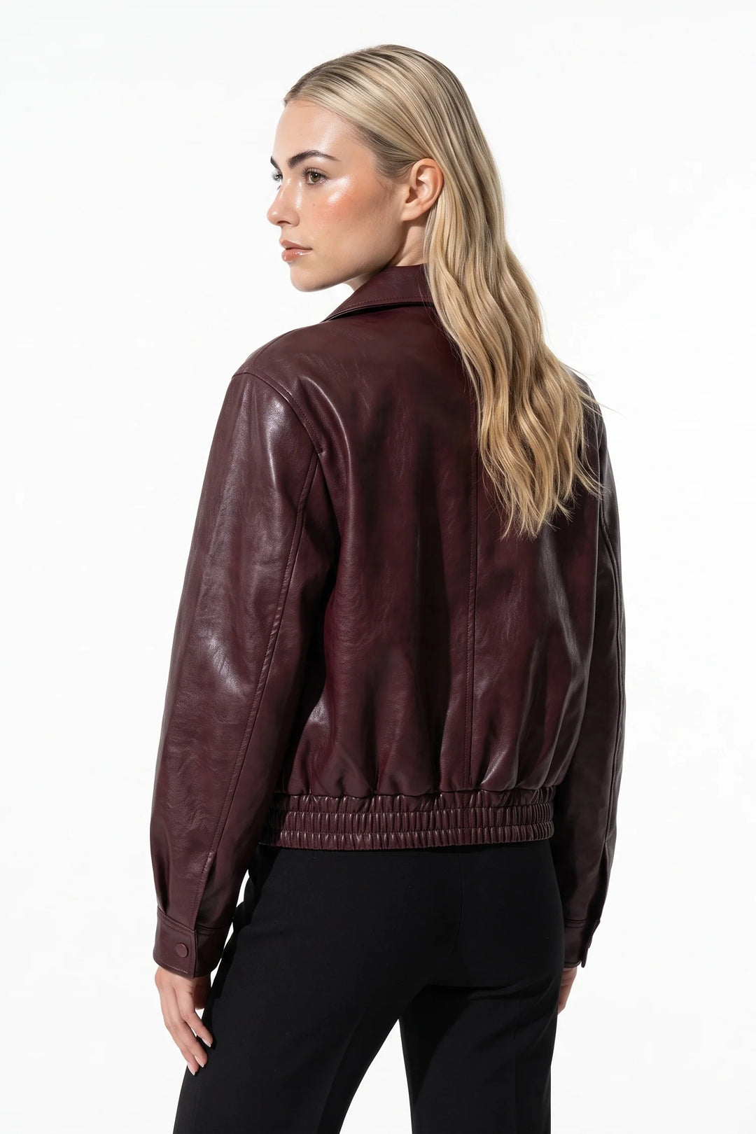 Lilou Clairmont | Women’s Winter Cropped Leather Jacket with Relaxed Fit