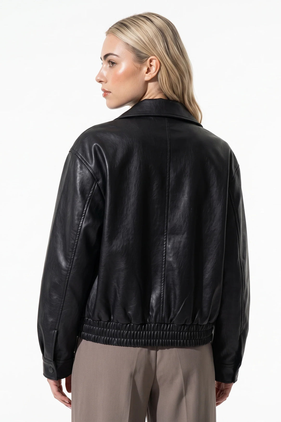 Lilou Clairmont | Women’s Winter Cropped Leather Jacket with Relaxed Fit