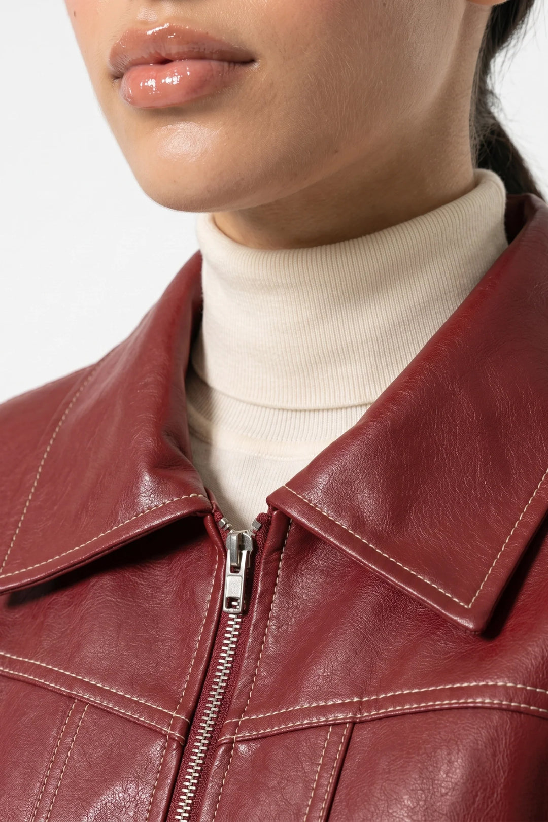 Geneviève Claret | Women’s Winter Versatile Oversized Leather Jacket with Zip Up Front
