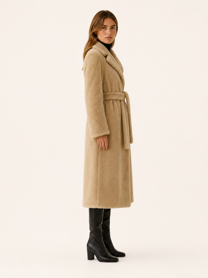 Luminosa Castelluna | Women&