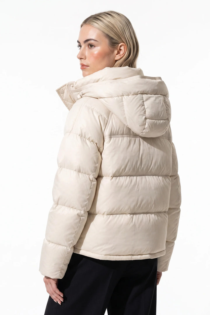 Naïs Beauchamp | Women’s Winter Warm Hooded Puffer Jacket with Relaxed Cropped Fit