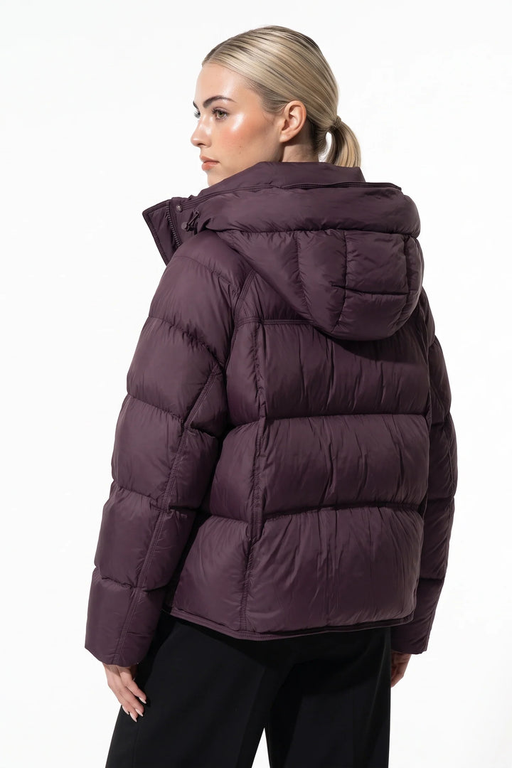Naïs Beauchamp | Women’s Winter Warm Hooded Puffer Jacket with Relaxed Cropped Fit