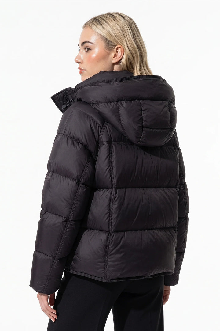 Naïs Beauchamp | Women’s Winter Warm Hooded Puffer Jacket with Relaxed Cropped Fit